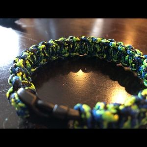 Green blue and back paracord rope bracelet